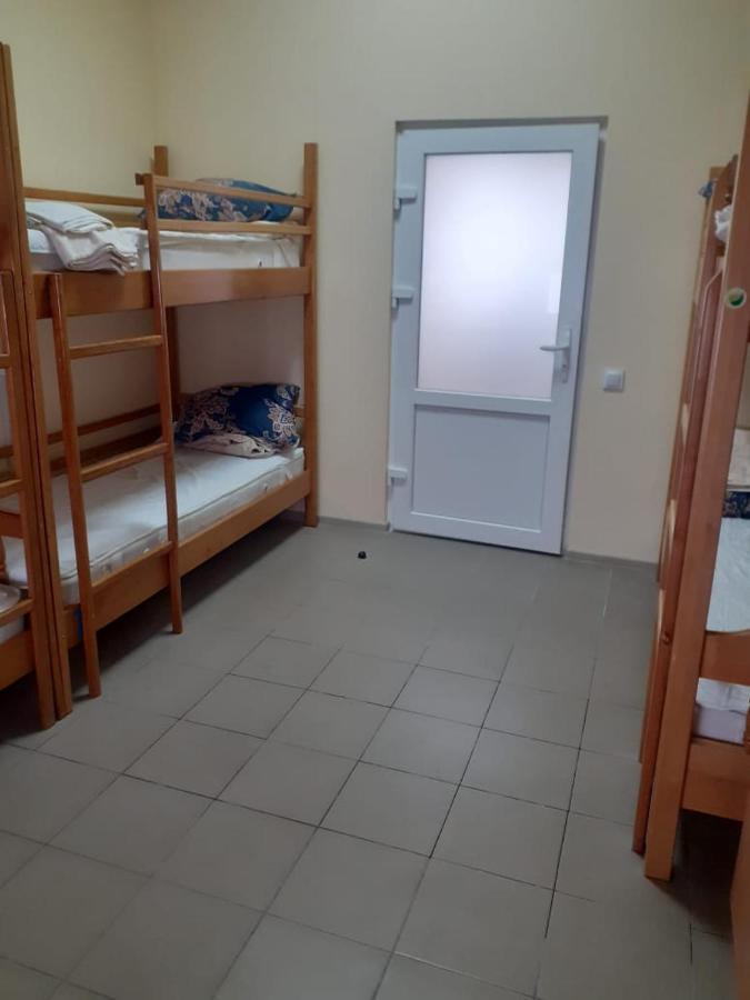 Hostel Stozhary ترنوبل المظهر الخارجي الصورة