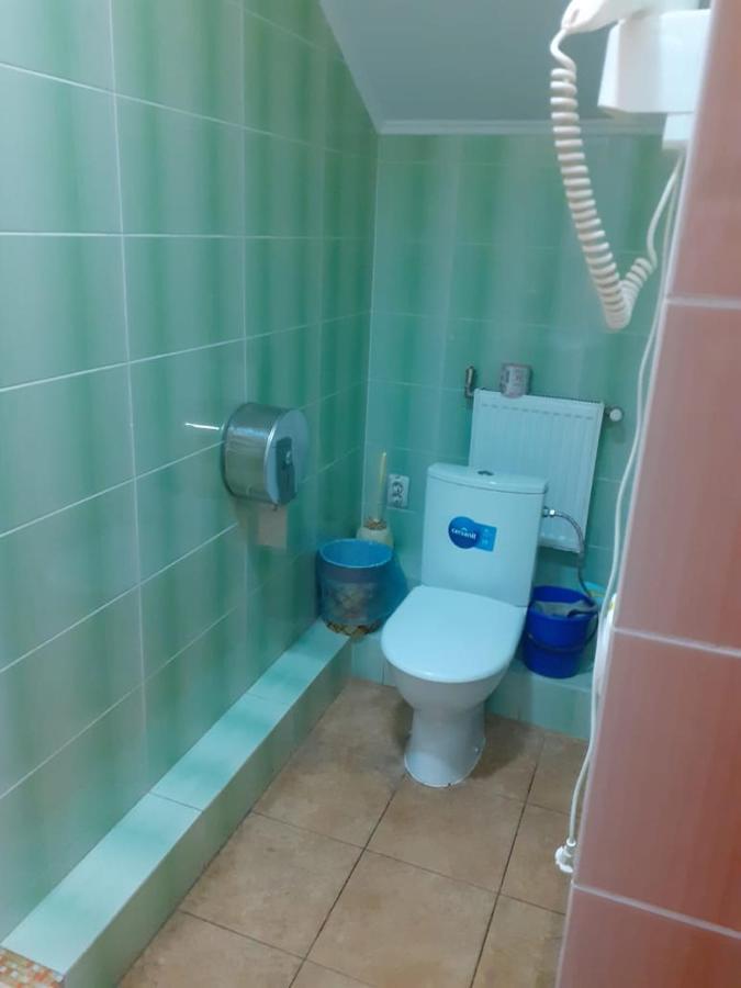 Hostel Stozhary ترنوبل المظهر الخارجي الصورة